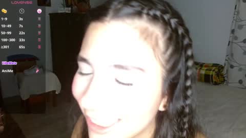 Mia online show from 12/04/24, 01:03