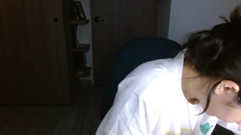 Mia online show from 02/13/26, 03:57