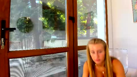 Snapshot of mia__milan chatting on 06/08/26, 05:41 Mia Milan online show from 06/08/26, 05:41