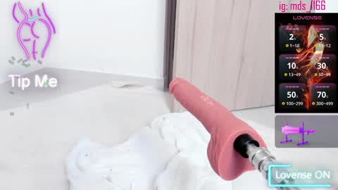 Mia adams  online show from 01/13/25, 09:52