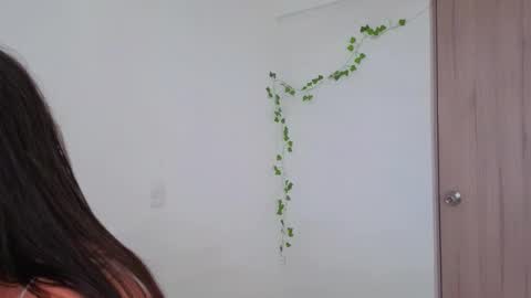 Mia adams  online show from 11/22/25, 07:57