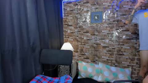 Snapshot of mia_and_vincentt chatting on 03/05/25, 03:51 Mia and vincentt model indepent online show from 03/05/25, 03:51