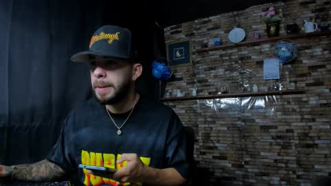 Snapshot of mia_and_vincentt chatting on 09/29/25, 07:13 Mia and vincentt model indepent online show from 09/29/25, 07:13