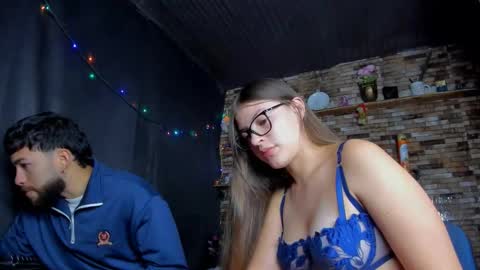 Snapshot of mia_and_vincentt chatting on 12/05/25, 04:10 Mia and vincentt model indepent online show from 12/05/25, 04:10