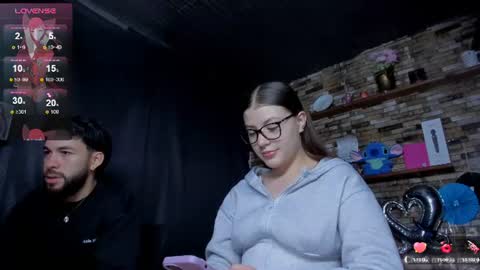 Snapshot of mia_and_vincentt chatting on 07/12/26, 04:47 Mia and vincentt model indepent online show from 07/12/26, 04:47