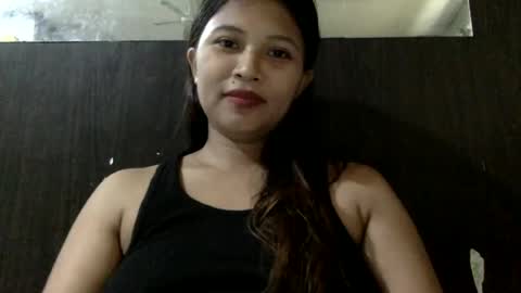 Snapshot of mia_bella04 chatting on 08/03/26, 04:22 mia_bella04 online show from 08/03/26, 04:22