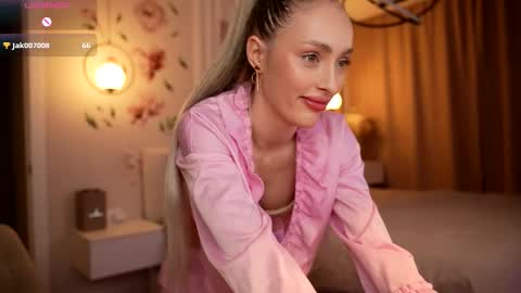 Snapshot of mia_bellamy chatting on 02/23/26, 03:20 Just call me Kitty online show from 02/23/26, 03:20