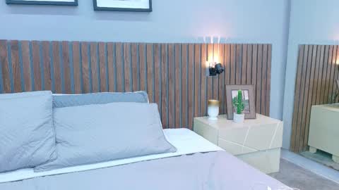 Mia Bellefort online show from 02/27/26, 08:09