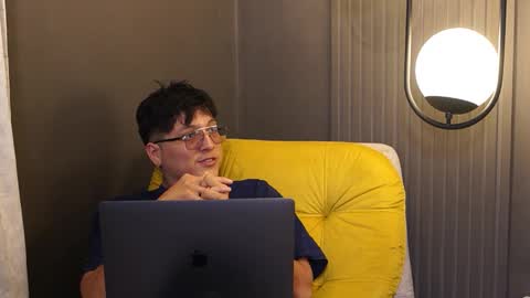 Belmont and Mia online show from 03/28/26, 07:13