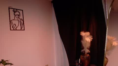 Mia Benett  online show from 06/18/26, 02:10