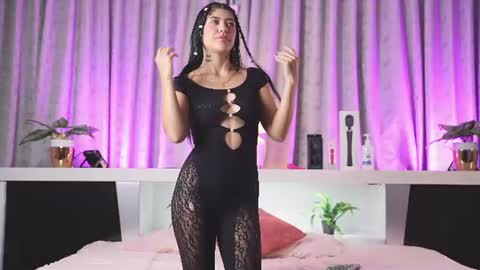 mia_buny_ online show from 06/10/26, 12:26
