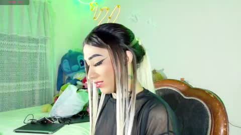 mia califa online show from 06/14/26, 01:47