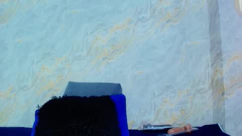 Mia  online show from 03/02/26, 12:01