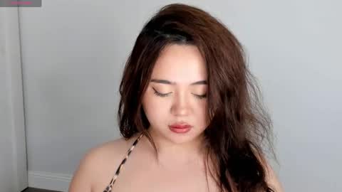 mia_carmin online show from 04/17/26, 02:36