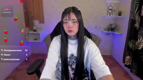 Mia online show from 01/02/25, 07:44