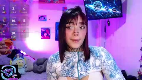 Mia online show from 07/26/26, 07:04