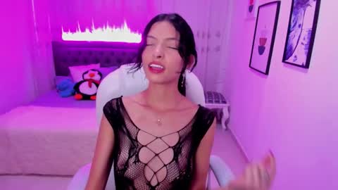 Snapshot of mia_clay1 chatting on 11/26/25, 08:10 Mia online show from 11/26/25, 08:10