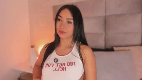 Mia crawford online show from 03/26/26, 12:00