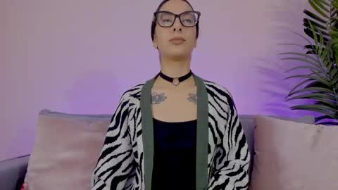 Sarah Luna online show from 05/22/26, 01:28
