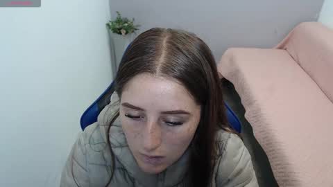 Mia online show from 02/12/26, 01:28