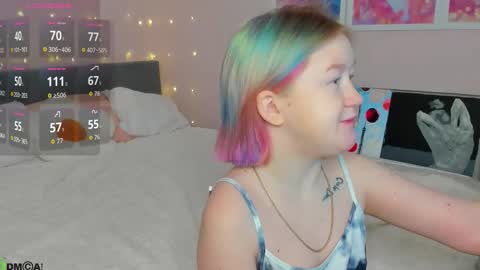 Mia online show from 02/01/26, 02:32