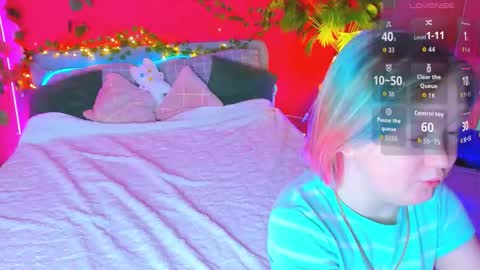 Mia online show from 02/04/26, 07:03