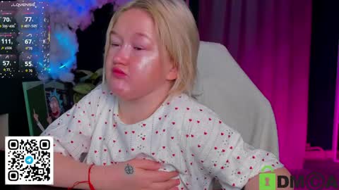 Mia online show from 03/13/26, 03:02