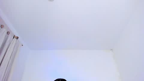 Snapshot of mia_foox12 chatting on 04/15/26, 03:08 FERNANDA online show from 04/15/26, 03:08