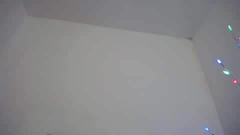 M I A online show from 12/16/25, 10:42