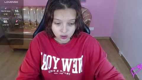 Snapshot of mia_foster_t chatting on 11/26/25, 01:12 Mia online show from 11/26/25, 01:12