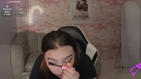 Mia online show from 02/22/26, 01:20