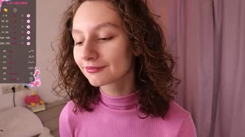 Snapshot of mia_frizz chatting on 10/11/25, 02:48 Mia online show from 10/11/25, 02:48