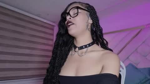 Snapshot of mia_gatesvg chatting on 02/25/26, 02:54 Mia online show from 02/25/26, 02:54