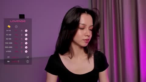 Mia online show from 09/20/25, 06:20