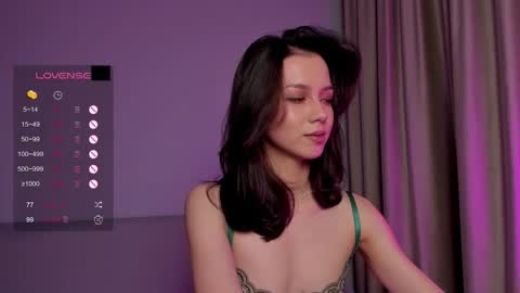 Snapshot of mia_hetty chatting on 09/28/25, 07:30 Mia online show from 09/28/25, 07:30