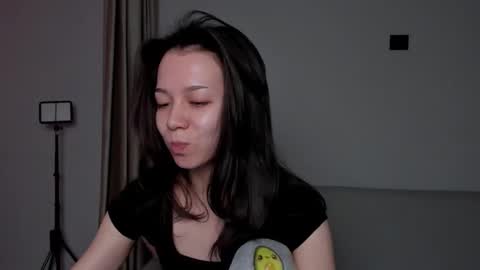 Mia online show from 02/20/26, 09:43