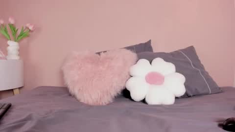  I am Mia  online show from 03/18/26, 11:57