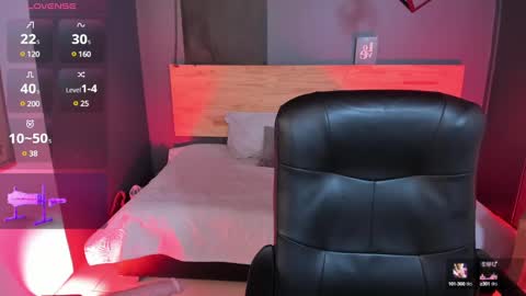 Val  online show from 02/25/25, 08:19