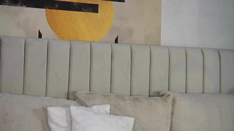 mia_jolie_ online show from 05/15/26, 05:31