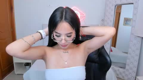    online show from 01/17/25, 12:31