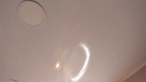 Mia online show from 03/01/26, 02:46