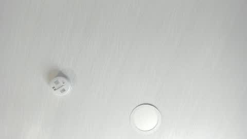 Mia online show from 04/16/26, 03:07