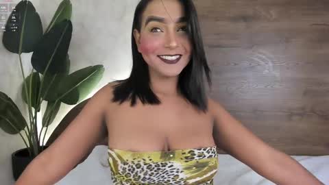 mia_lacy online show from 02/26/25, 07:49