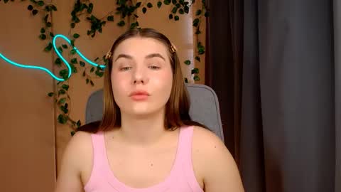 Snapshot of mia_lemm chatting on 04/28/26, 06:07 mia_lemm online show from 04/28/26, 06:07