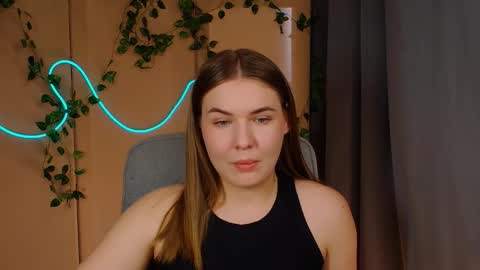 Snapshot of mia_lemm chatting on 05/07/26, 06:52 mia_lemm online show from 05/07/26, 06:52