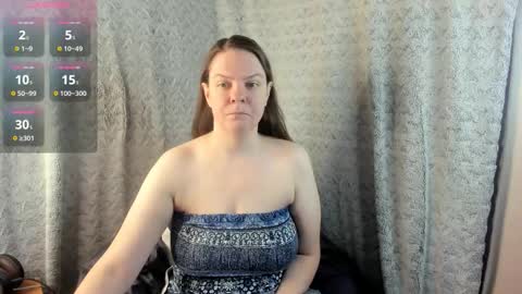 mia_lores online show from 01/17/26, 07:57