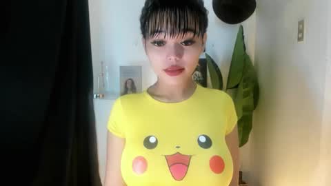 M I A online show from 05/13/26, 08:01