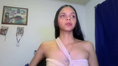mia lucy 21 online show from 12/14/25, 10:14