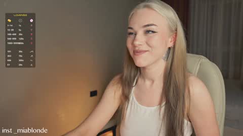 Snapshot of mia_milagros chatting on 12/09/24, 11:56 mia_milagros online show from 12/09/24, 11:56