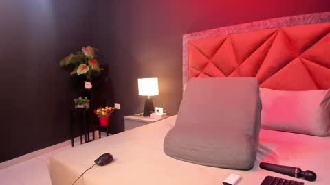 MIA  online show from 01/14/26, 07:19